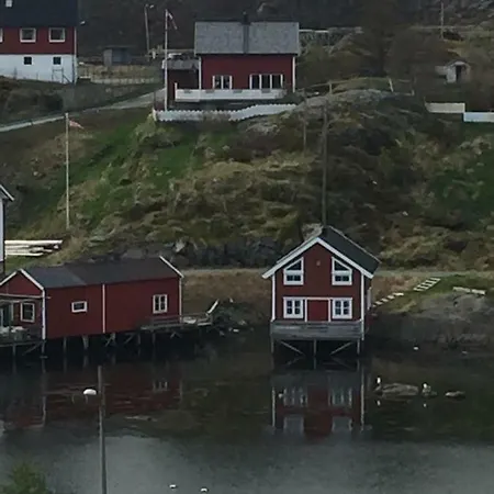 斯米沃尔登罗布乡村民宿 * Sund (Nordland)
